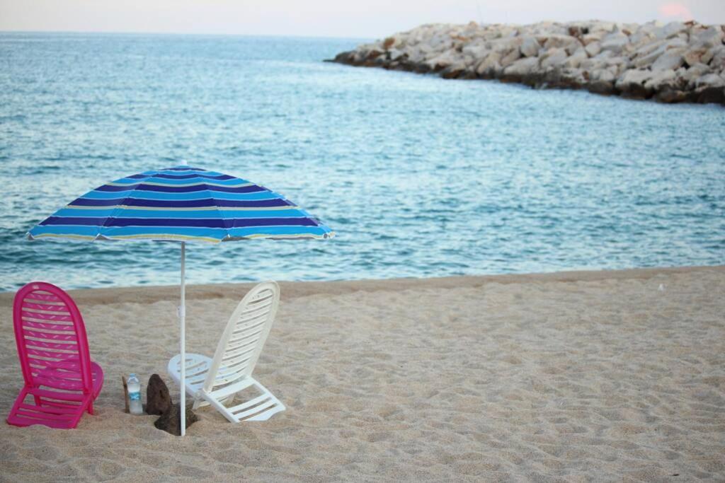 Villa Di Campagna Vicino Al Mare オロゼーイ エクステリア 写真